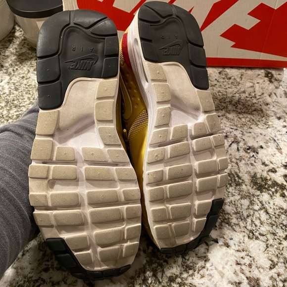 Nike Air Max Zero - Picture 4 of 9